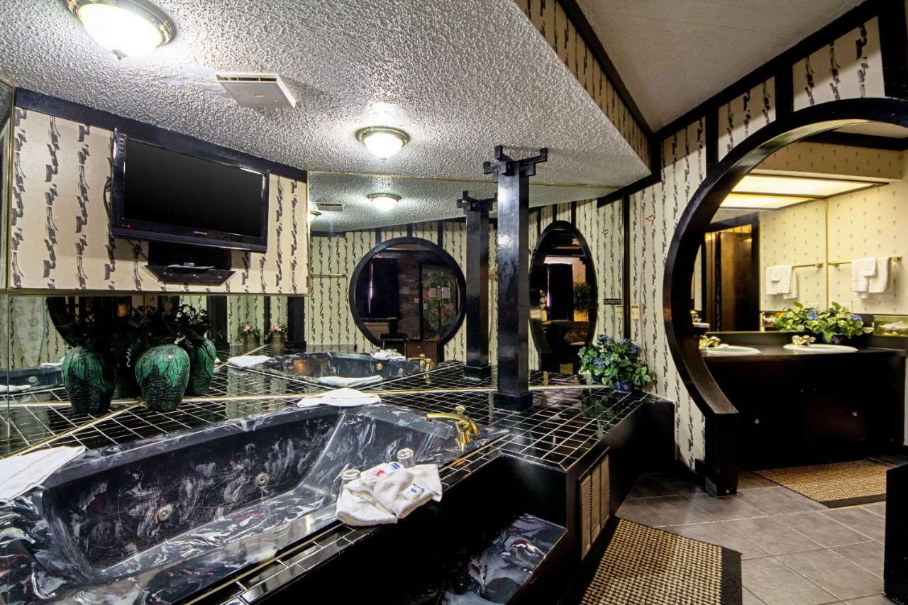 Economy Inn & Suites Дентон Экстерьер фото