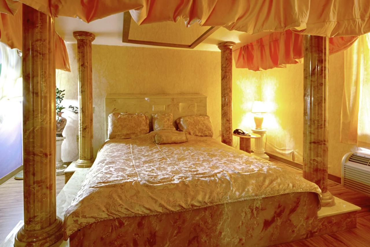 Economy Inn & Suites Дентон Экстерьер фото
