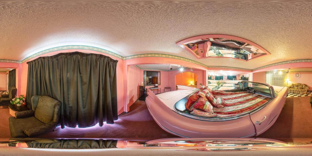 Economy Inn & Suites Дентон Экстерьер фото